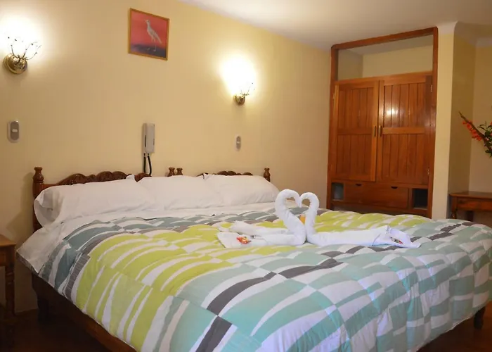 Huaynapata Guest house 3*
